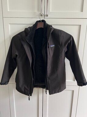 Patagonia Boys M 3-in-1 H2No Jacket Black Waterproof Coat & Fleece Vest